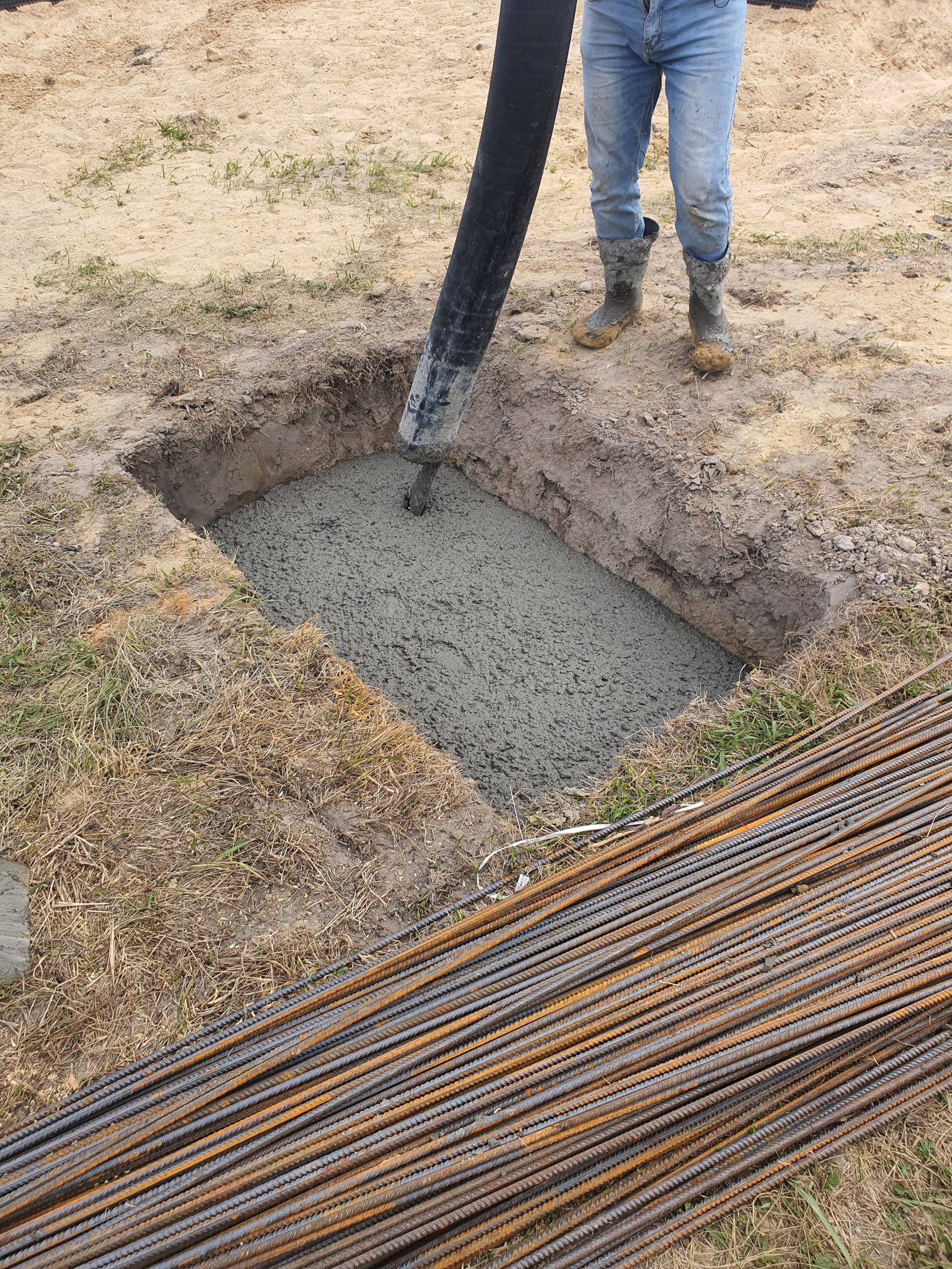 Construction water testing for concrete mixing